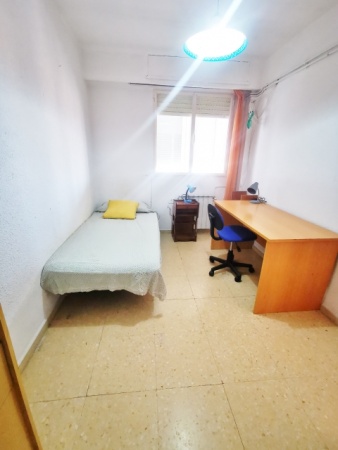 habitacion de estudiantes