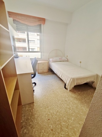 habitacion de estudiantes