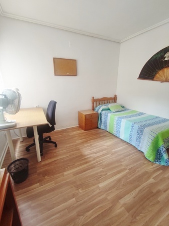 habitacion de estudiantes