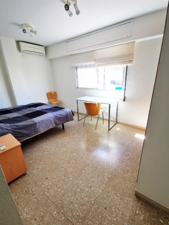 habitacion de estudiantes