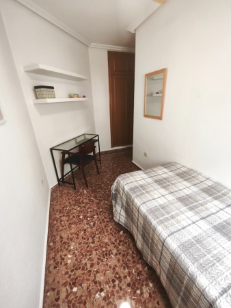 habitacion de estudiantes