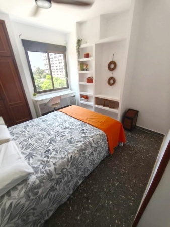 habitacion de estudiantes