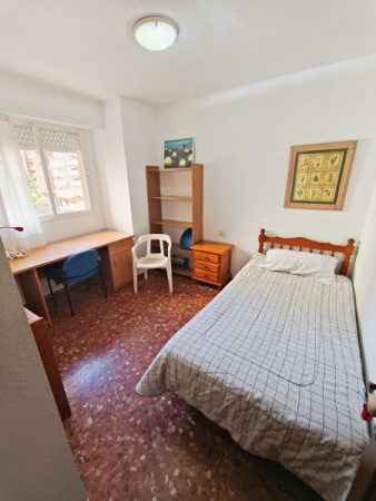 habitacion de estudiantes