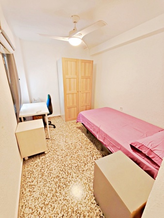 habitacion de estudiantes