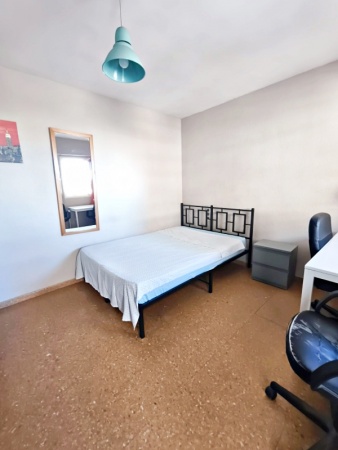 habitacion de estudiantes