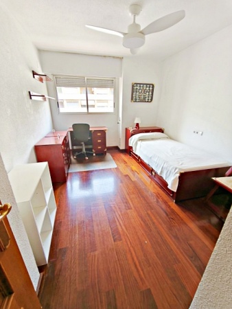 habitacion de estudiantes
